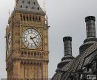 A torre do relógio do Palácio de Westminster, popularmente conhecida como Big Ben