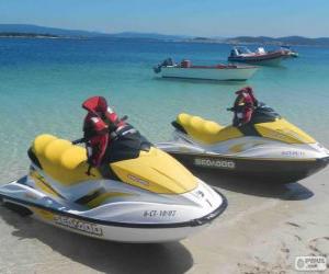 Puzle Scooters d'agua. Embarcações de recreio