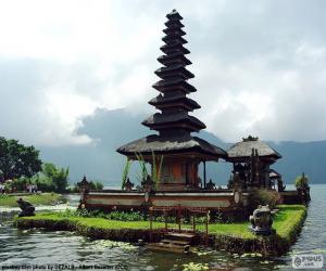 Puzle Templo Ulun Danu Bratan, Bali