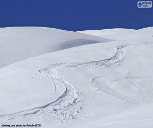 Puzle Trilhas de esqui na neve