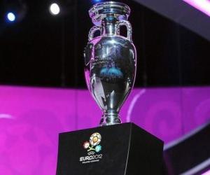 Puzle Troféu da UEFA Euro 2012
