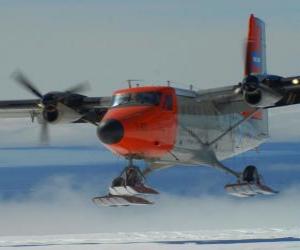 Puzle Twin Otter equipado para a neve