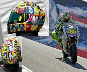 Puzle Valentino Rossi leva em seu capacete para as pessoas importantes para ele.