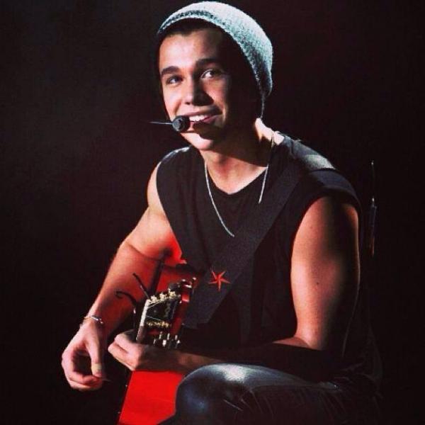 Austin Mahone 10 puzzle